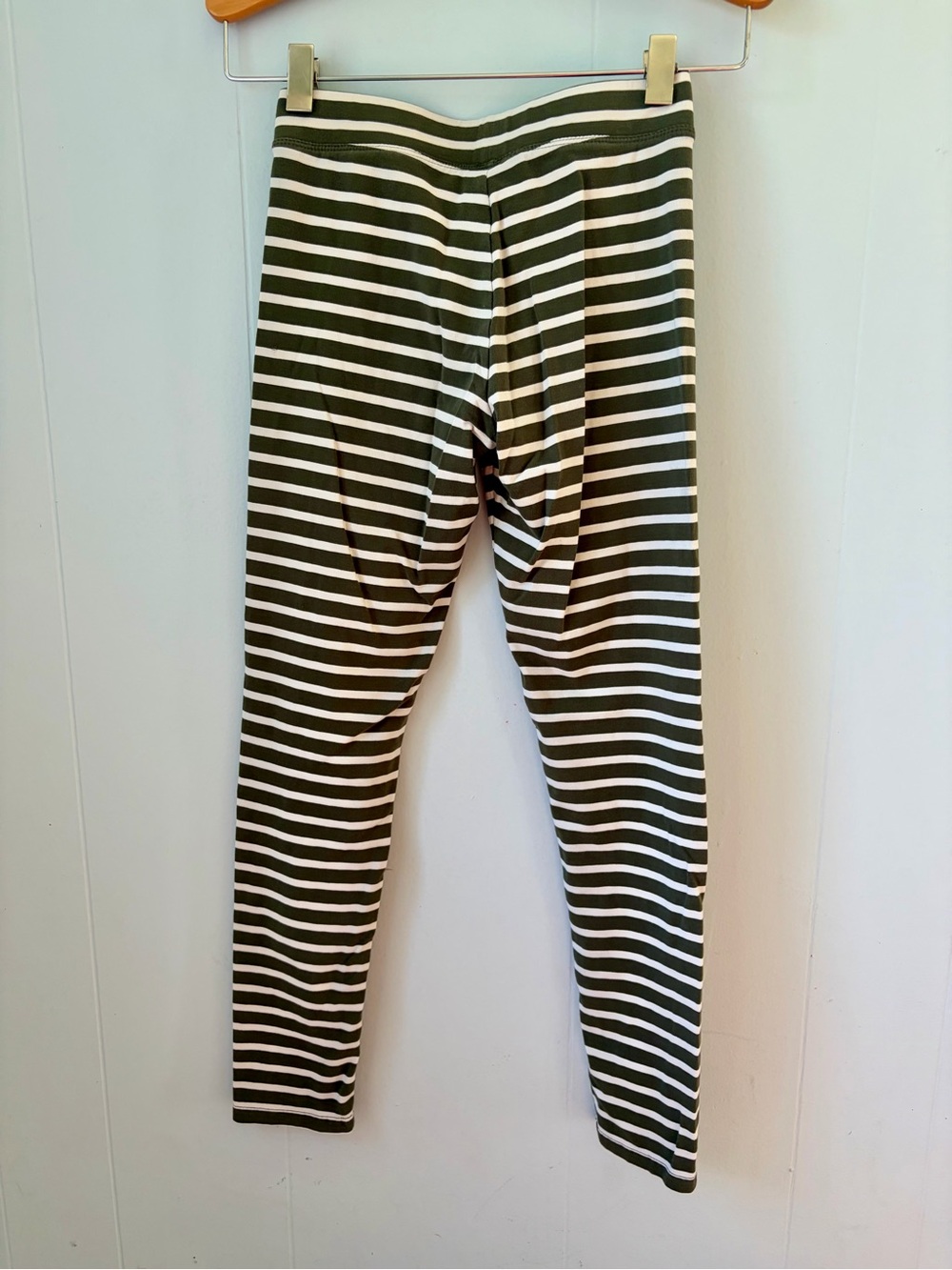 Matilda Jane Olive Green and White Striped leggings 435 Sz 10